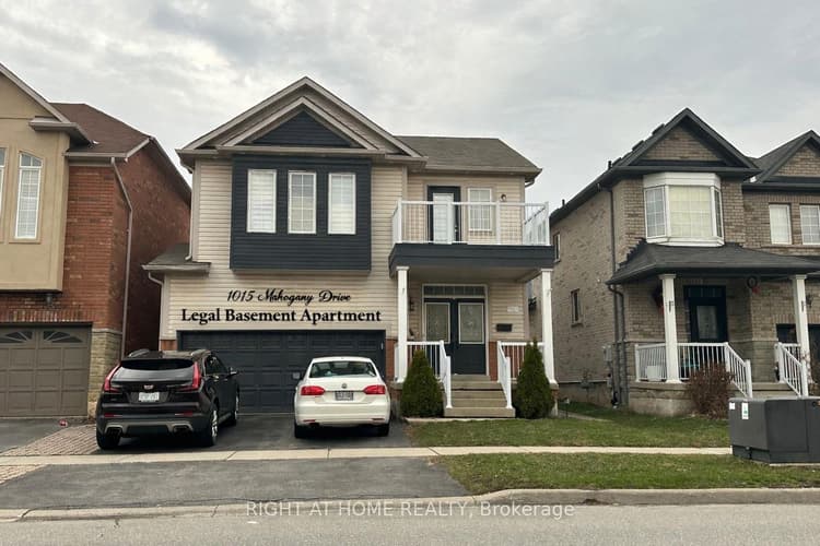 1015 Mccuaig Drive