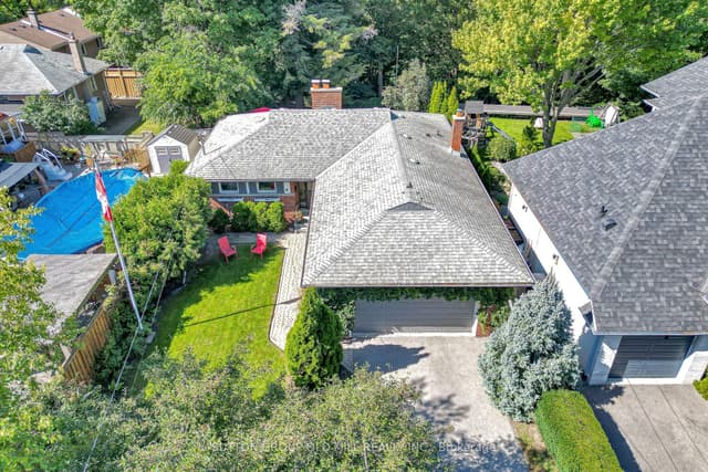 Detached at 4 Ravenscrest Drive, Toronto, ON M9B 5M7, Toronto W08