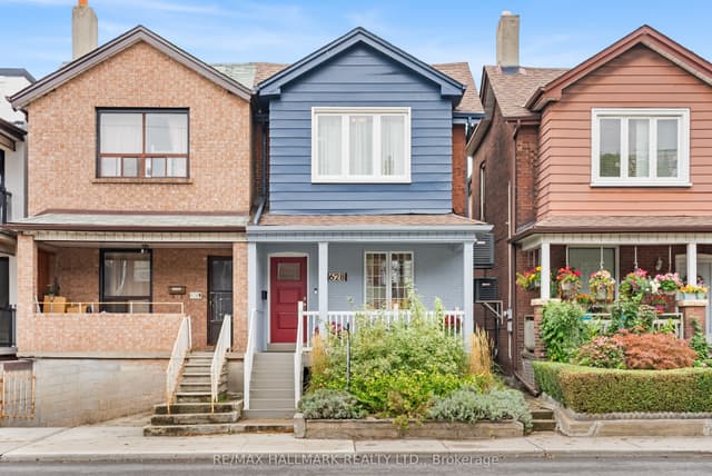 Semi-Detached at 628 Ossington Avenue, Toronto, ON M6G 3T5, Toronto C01