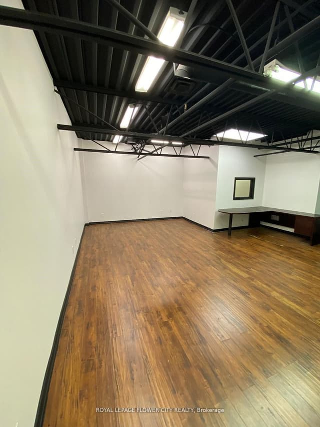Office at 2001 Albion Road 7, Toronto, ON M9W 6V6, Toronto W10