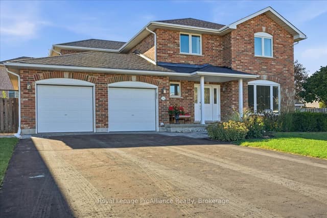 Detached at 24 Bristol Place, Belleville, ON K8N 0M5