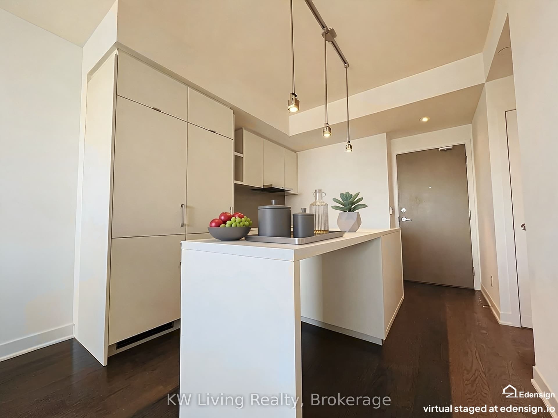 Unit 6703 · 88 Harbour St E