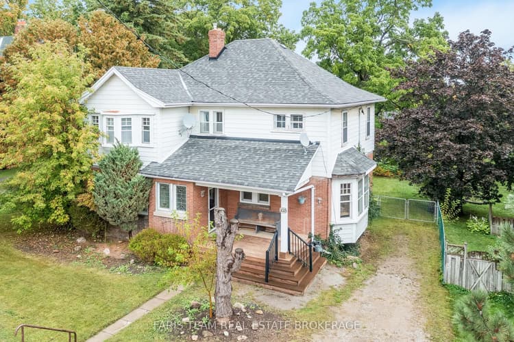 105 Barrie Street