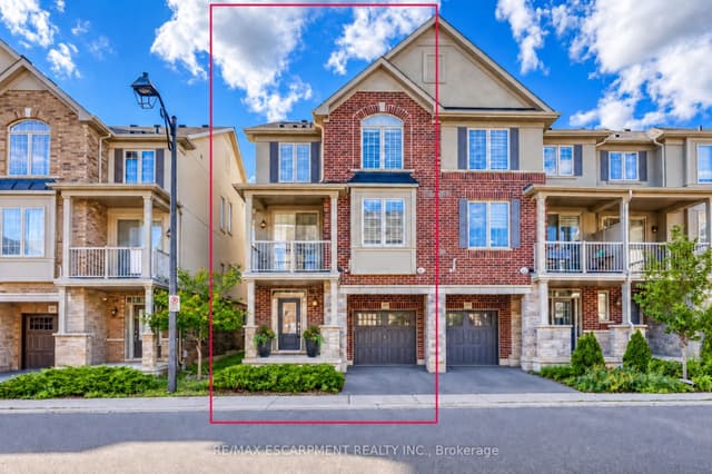 Att/Row/Townhouse at 393 Grantham Common, Oakville, ON L6H 7E3