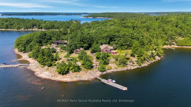 Detached at 43 15C Island, Carling, ON P0H 1G0