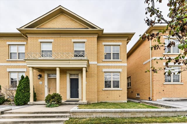 Att/Row/Townhouse at 10490 Victoria Square Boulevard, Markham, ON L6C 0A4