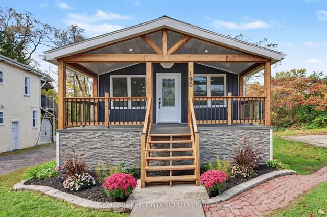 Detached at 190 Ormond Street, Brockville, ON K6V 2L3