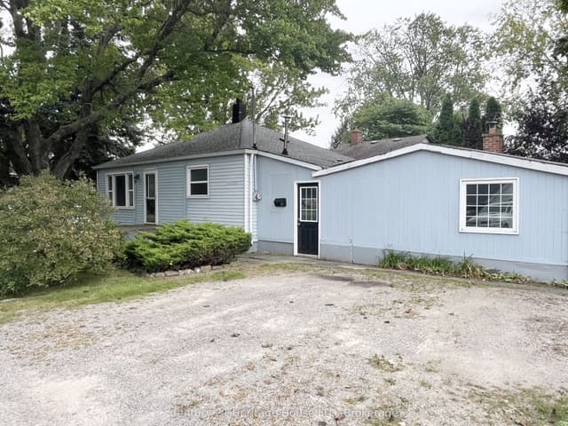 Detached at 60 Watkins Street, St. Catharines, ON L2M 6R9