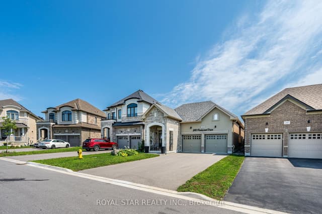 Detached at 249 Fleetwood Drive, Oshawa, ON L1K 3E8