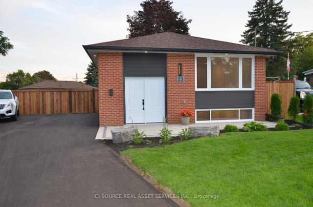 Detached at 23 Sunset Road, Clarington, ON L1C 2E5