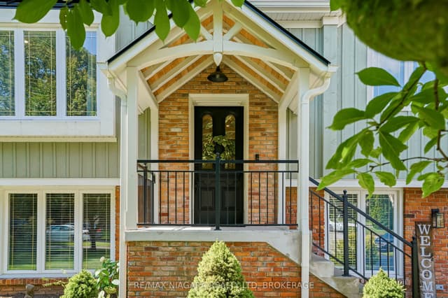 Detached at 25 Berkhout Terrace, Pelham, ON L0S 1E2