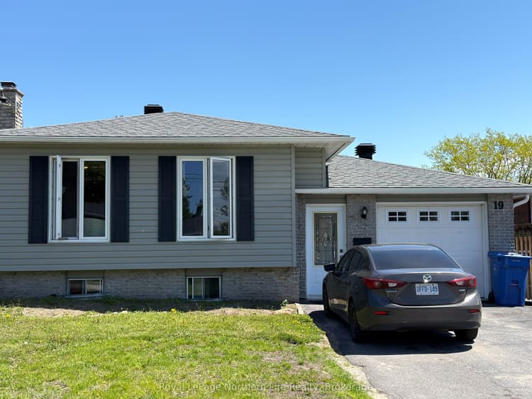 19 Belleview Crescent