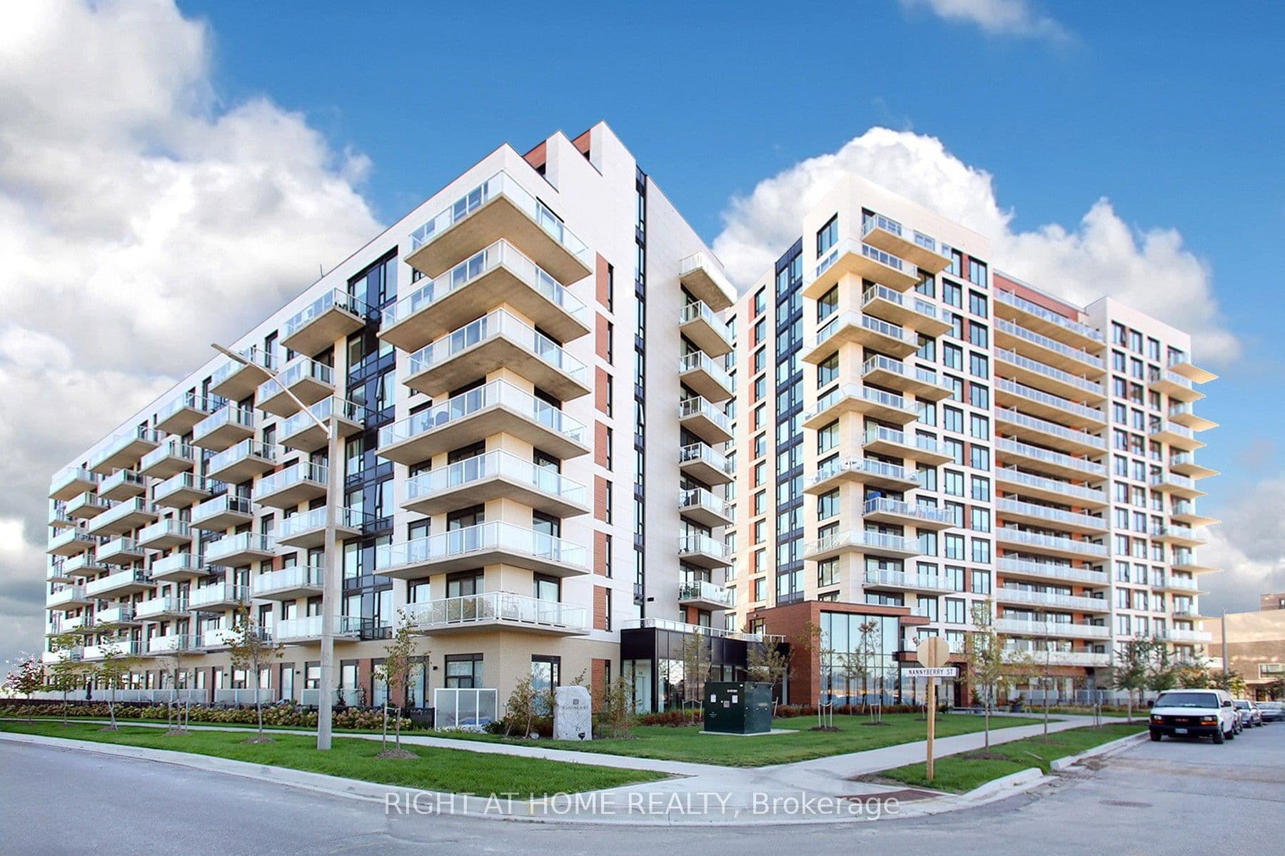 Suite 513 · Floor 5, Unit 513 · 6 David Eyer Rd