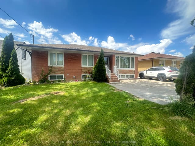 Detached at 2864 Weston Road, Toronto, ON M9M 2S3, Toronto W05