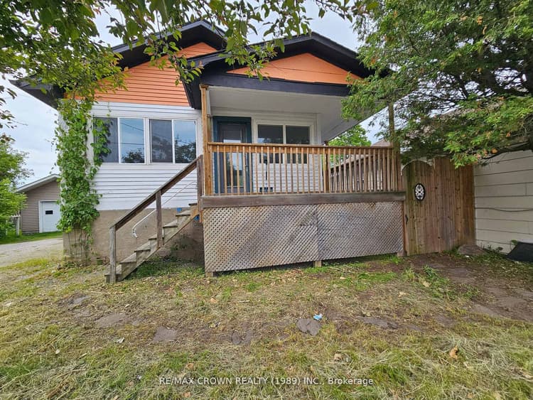 28 Lakeshore Drive