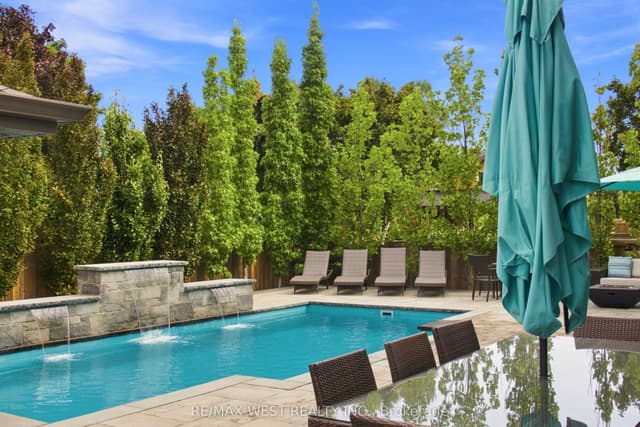 Detached at 414 Belview Avenue, Vaughan, ON L4L 7T5