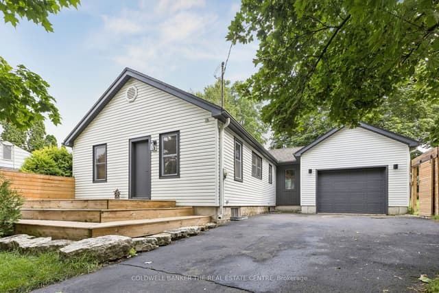 Detached at 37 Fifth Avenue, Cambridge, ON N1S 2G1