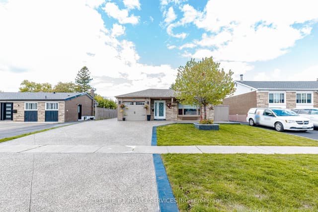 Detached at 80 Addington Crescent, Brampton, ON L6T 2R3