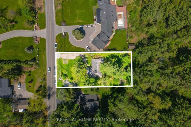 Detached at 255 Shaver Road, Hamilton, ON L0R 1R0