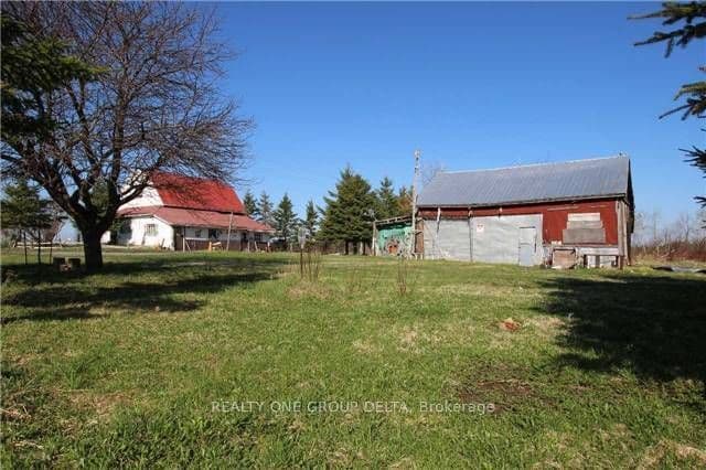 Detached at 772789 Highway 10, Grey Highlands, ON N0B 1C0