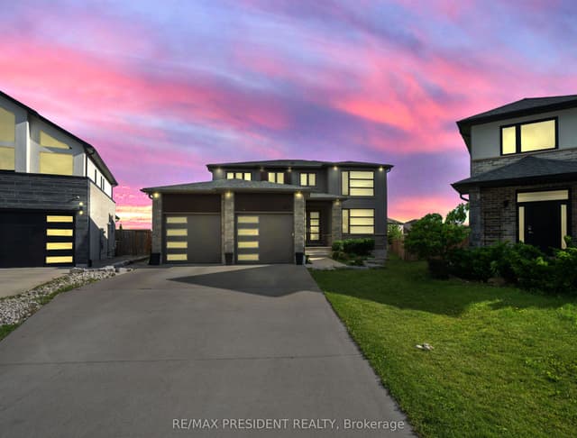 Detached at 2217 Wateroak Drive, London North, ON N6G 5B4