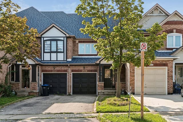 Att/Row/Townhouse at 3920 Zenith Court, Mississauga, ON L5N 7H7