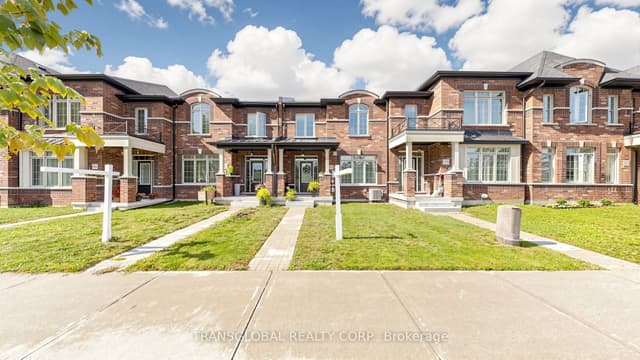 Att/Row/Townhouse at 181 Beechborough Crescent, East Gwillimbury, ON L9N 0L6