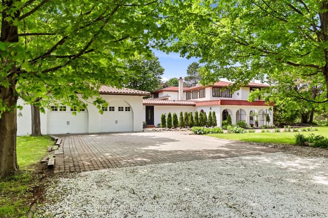 Detached at 17520 Keele Street, King, ON L0G 1J0