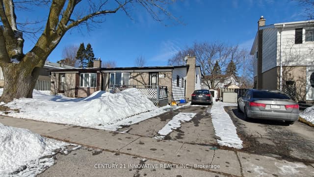 Semi-Detached at 748 Krosno Boulevard, Pickering, ON L1W 1G3