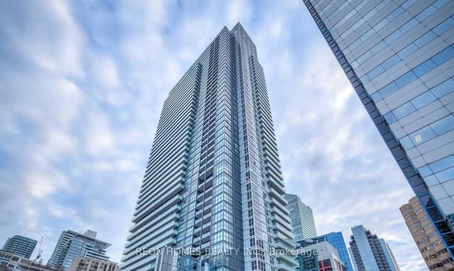 Condo Apartment at 300 Front Street 2009, Toronto, ON M5V 0E9, Toronto C01