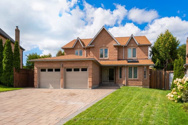 Detached at 26 Albery Crescent, Aurora, ON L4G 5R7