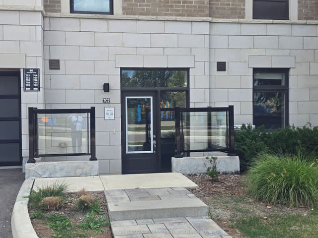 Condo Townhouse at 60 Halliford Place 702, Brampton, ON L6P 4R1