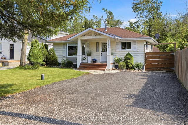 Detached at 1129 Lindy Lane, Innisfil, ON L0L 1R0