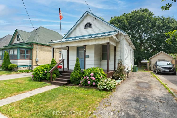 7 Maple Street