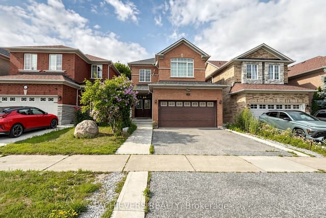 Detached at 517 Navigator Drive, Mississauga, ON L5W 1P5