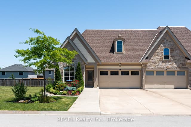 Att/Row/Townhouse at 19 Francesco Crescent, St. Catharines, ON L2S 4C7
