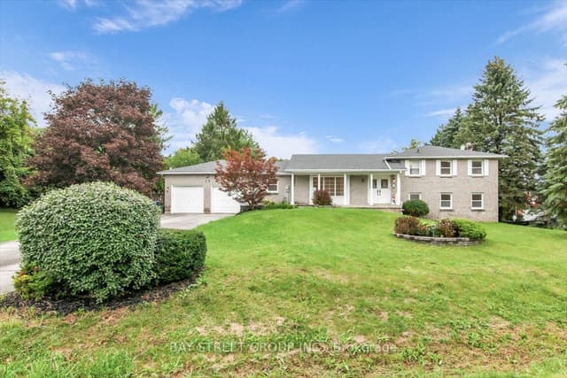 Detached at 25 Marjorie Drive, Whitchurch-Stouffville, ON L4A 2C8
