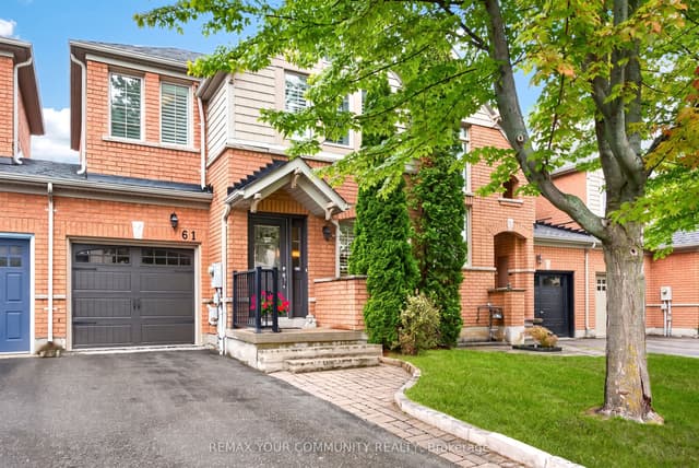 Att/Row/Townhouse at 61 Cozens Drive, Richmond Hill, ON L4E 4W6