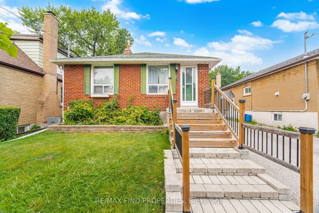 Detached at 36 Pinegrove Avenue, Toronto, ON M1N 2G5, Toronto E06