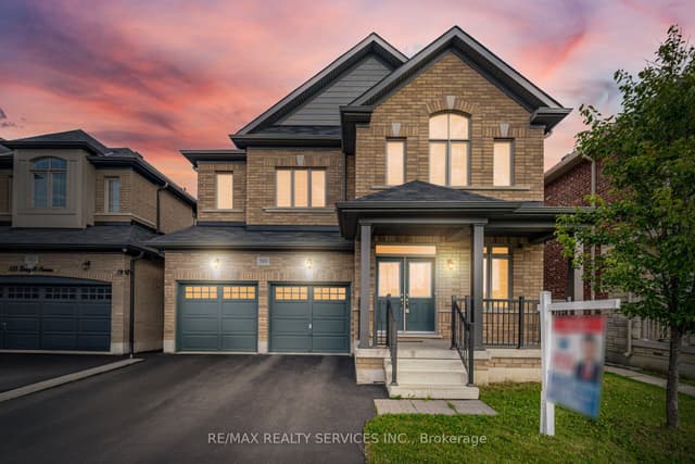 Detached at 585 Dougall Avenue, Caledon, ON L7C 3Z2