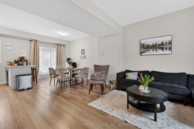 Att/Row/Townhouse at 19 Picardy Drive 13, Hamilton, ON L8J 0M7