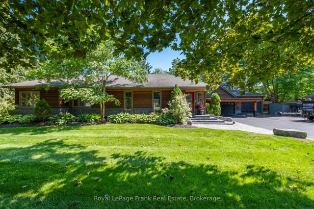Detached at 4069 Front Street, Uxbridge, ON L0C 1A0