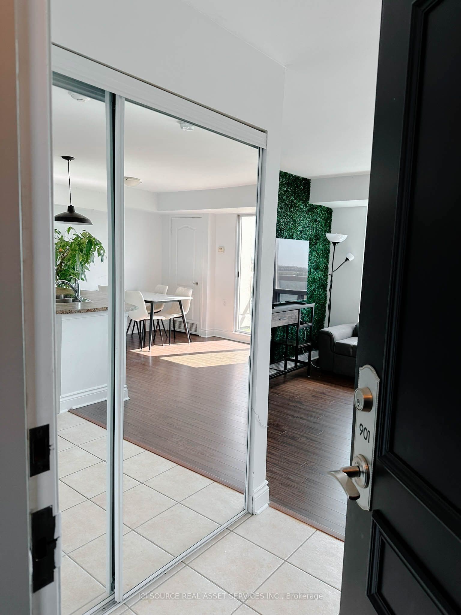 Suite 901 · Floor 9, Unit 901 · 935 Sheppard Ave W