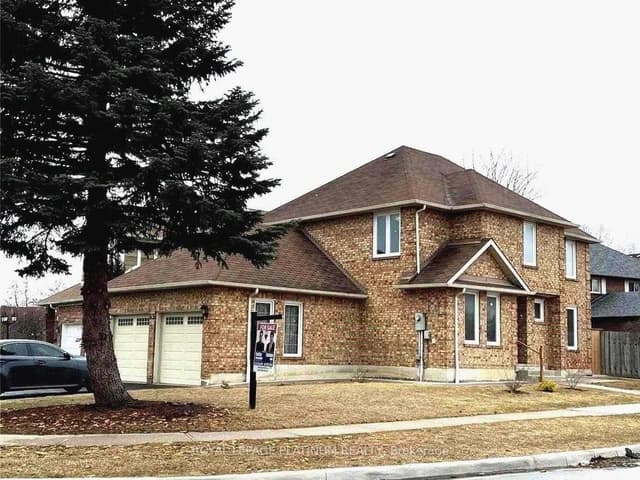 Detached at 63 Lord Simcoe Drive, Brampton, ON L6S 5G7