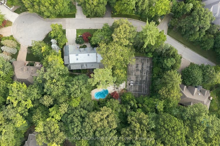 2035 Heartwood Court