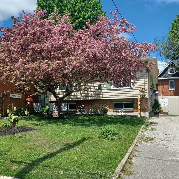 112 Borland Street
