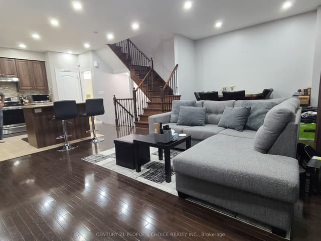 Att/Row/Townhouse at 13 Birchfield Crescent, Caledon, ON L7C 3P6