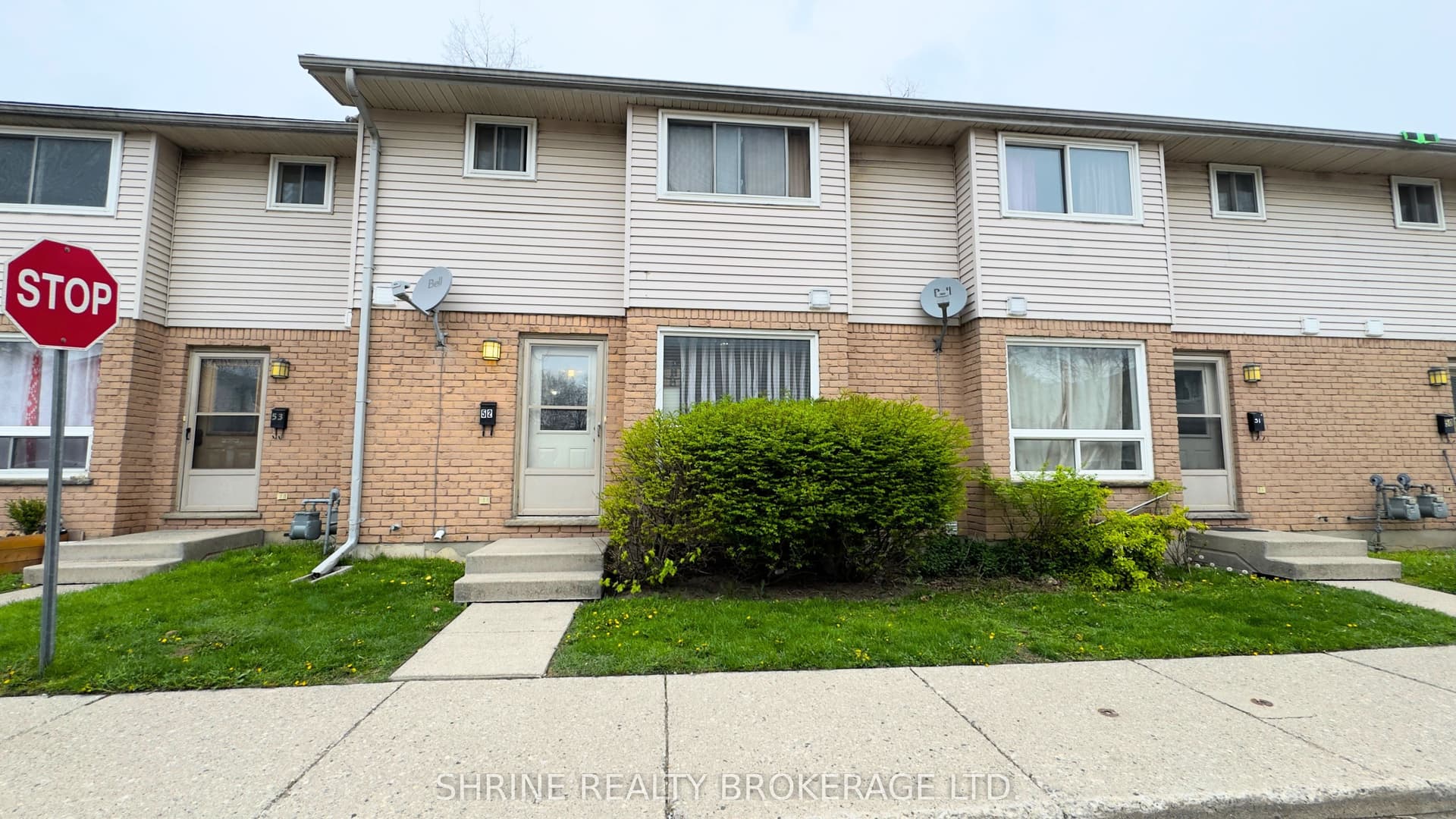 Unit 52 · 550 Second St