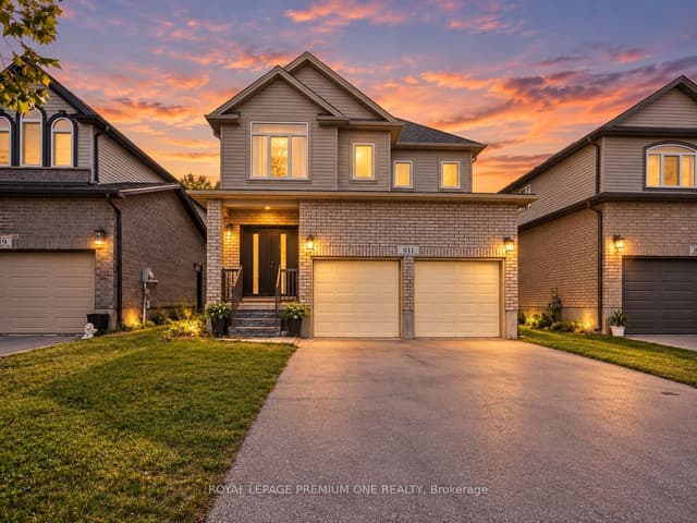 Detached at 811 Cedarpark Way, London North, ON N5X 0C3