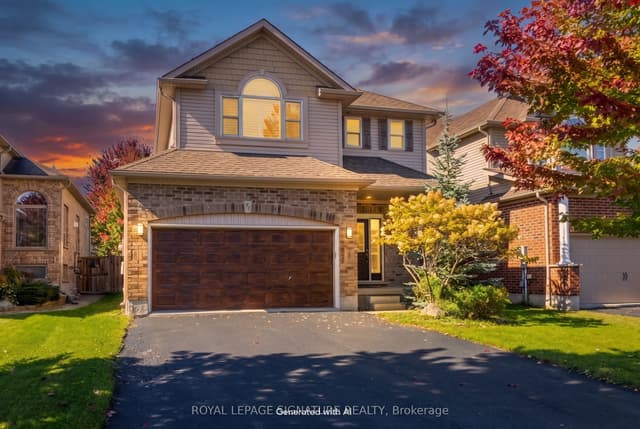 Detached at 32 Davis Street, Collingwood, ON L4P 3T8